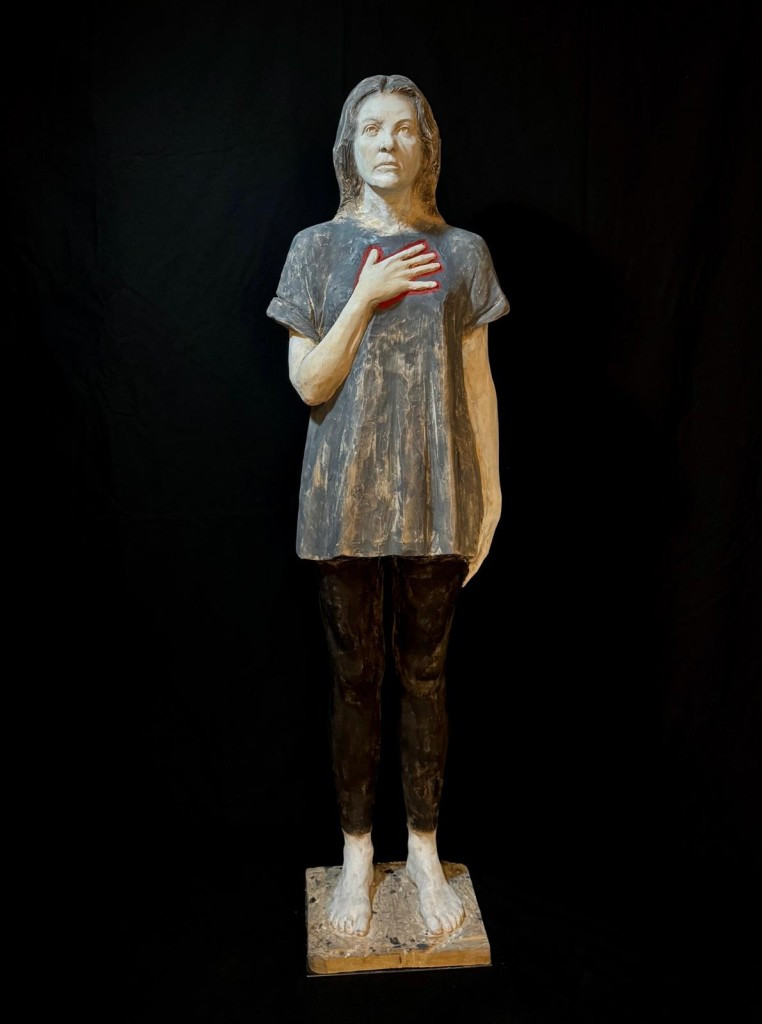 Koré — Escultura en madera de tilo policromada